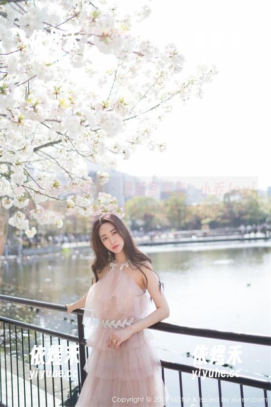 MiStar魅妍社-小乔Joyi MiStar魅妍社 - 最新写真集:小乔Joyi俨然天使,连挤牙膏都要用优雅的方式
