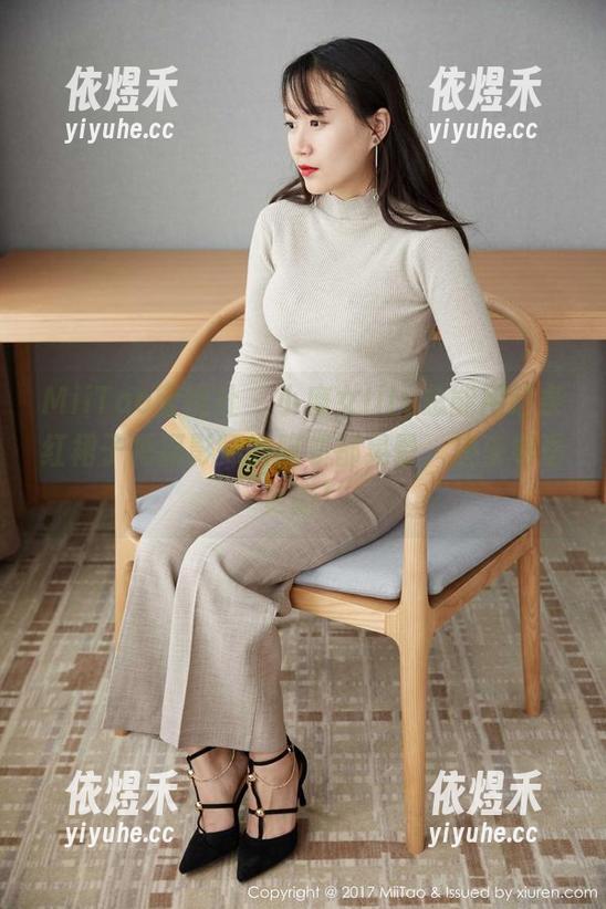 MiiTao蜜桃社 - 小魔女lily总能用这条红裙子把摄影师的脑袋都晃晕，快来看看更新！