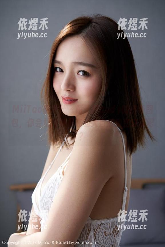 MiiTao蜜桃社 - 陌子Mandy的户外图包，你会觉得她是在和大自然亲密交谈吧？