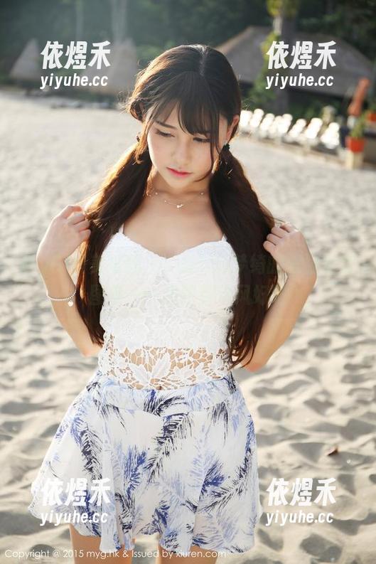 MyGirl美媛馆 - Carina梦绮的美脚全套图集——走路都带风好吧