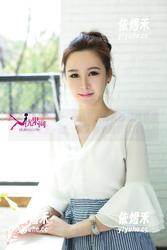 UGirls尤果网 - 一起和凌希儿的姐姐最新作品集走一遭，猜猜哪个细节瞩目！