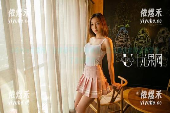 UGirls尤果网 - 当透明不再只有单调，孟狐狸的套图让我学会了新的审美。