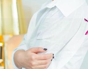 UGirls尤果网 - 姐姐的写真，白熙萌竟然能这么自信？