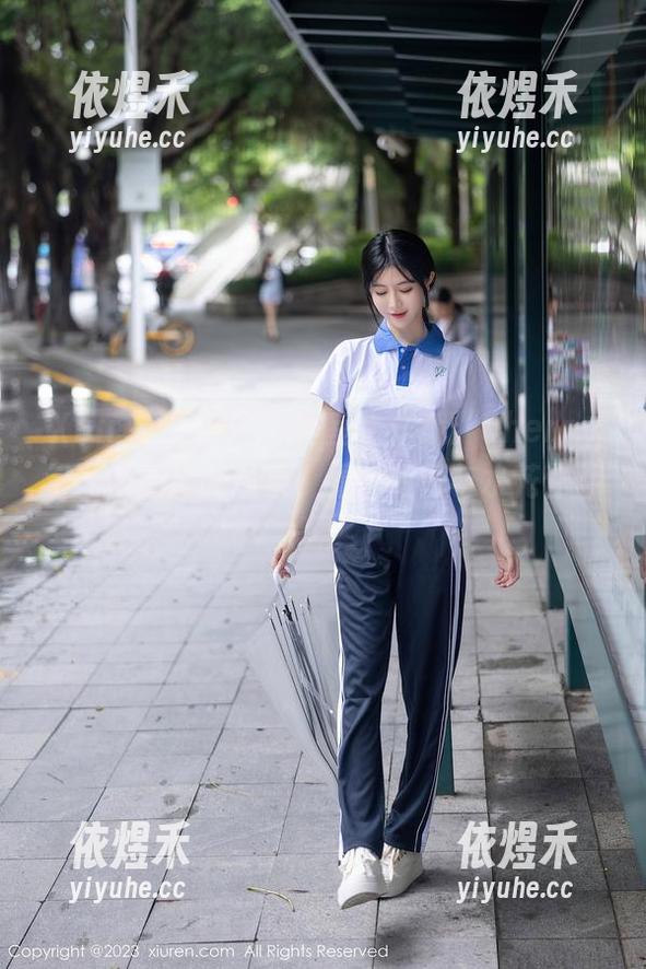 Xiuren秀人网 - 浴室大作战：Cherry绯月樱无圣光图集，看她如何与水花作斗争！