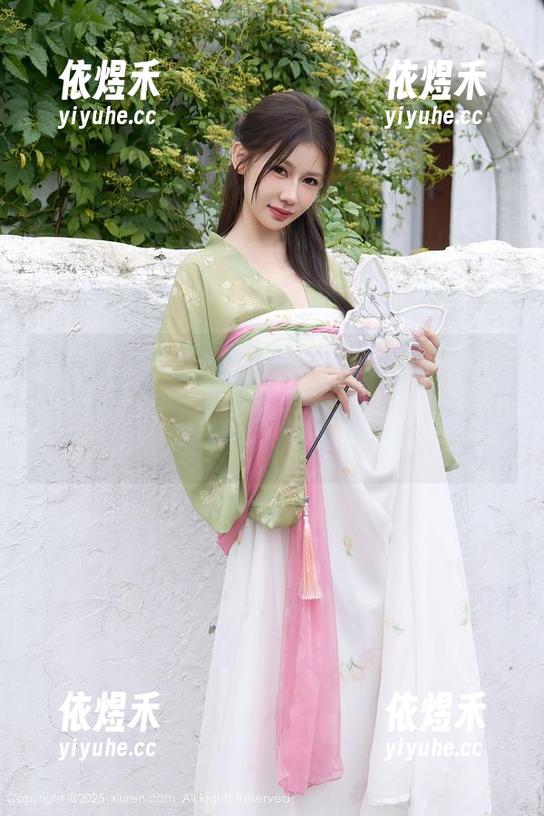 Xiuren秀人网 - 伍晓丽Shirley毛衣系列，高清图片意味着：‘买买买’的理由又多了！