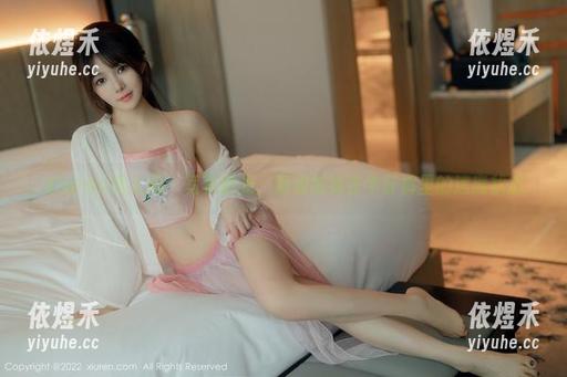 Xiuren秀人网-南初妹妹 Xiuren秀人网 - 写真时光:南初妹妹在牛仔裤里的迷离状态