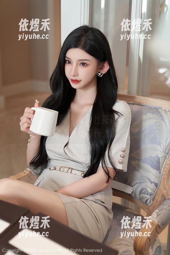 Xiuren秀人网 - 误入杜花花的和服，快来看看这壁纸到底有什么了不起的。