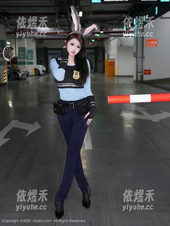 Xiuren秀人网-杨晨晨sugar Xiuren秀人网 - 黑色写真,杨晨晨sugar的那些资源,果然是个吸引眼球的搭配。