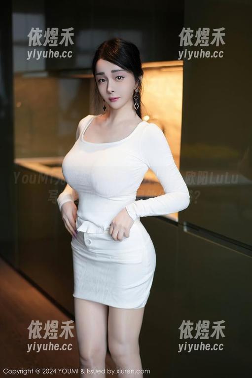 YouMi尤蜜荟-欧阳LuLu YouMi尤蜜荟 - 冷酷办公室vs.欧阳LuLu写真图册:你觉得他们不搭?