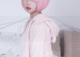 那池水中泛起eloise软软的影子，私房小秘密？