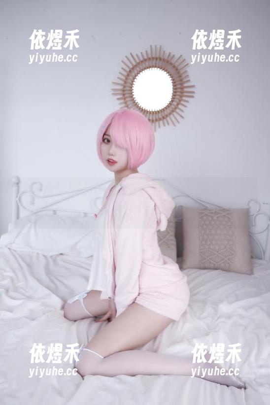 那池水中泛起eloise软软的影子，私房小秘密？