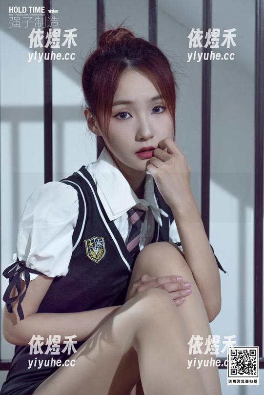 丽柜 - 蕊蕊的莲池浴清丝——这组写真能喝水吗，太清凉了吧！