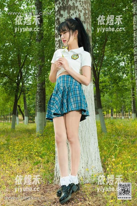 丽柜ligui-枫玥 丽柜ligui - 枫玥的全套画像,售楼小姐就是要有这层薄丝袜的灵魂!