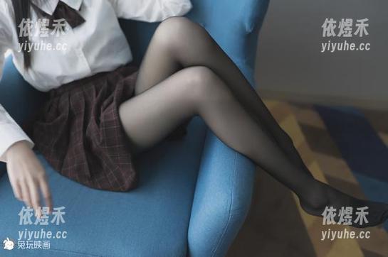 兔玩映画，你们的黑丝少女造型，竟然让我这颗心偷偷破防了，照片真的是视觉轰炸！