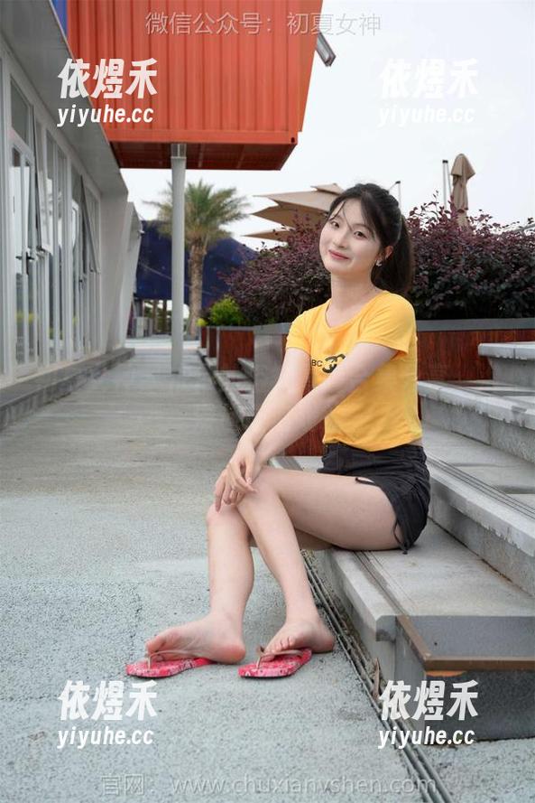 初夏女神 - 依依的浴缸冒险合集分享：泡澡还是泡戏？