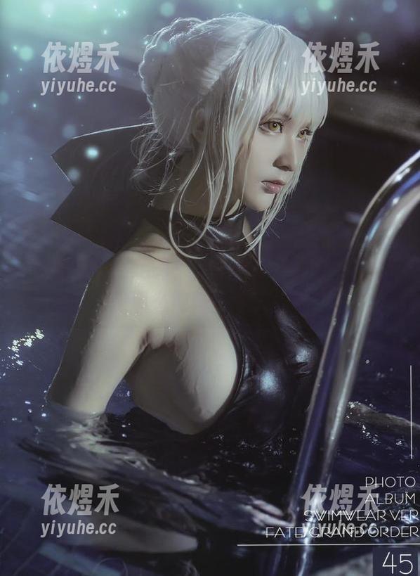 当清纯变得定制，在下萝莉控ii的写真就是那么纯粹且让人愉悦