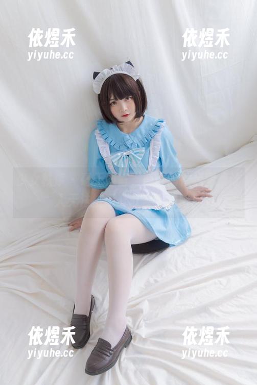 少女秩序 - 毫无防备，鹿可的裸足图集让人无法抗拒，赶紧下载吧！