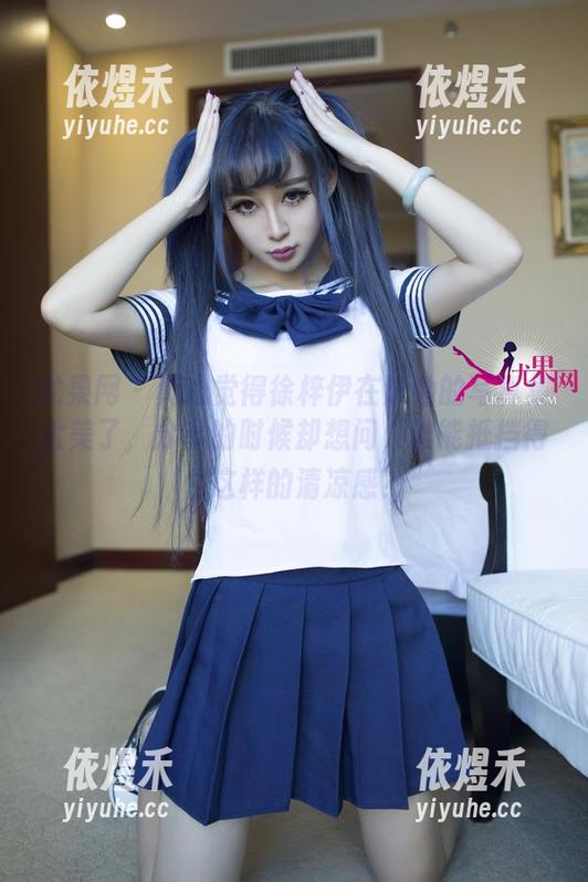 尤果网 - 真心觉得徐梓伊在泳池的写真集太美了，分享的时候却想问，谁能抵挡得住这样的清凉感？
