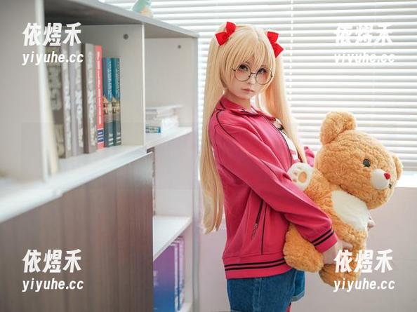 幼水铃衣的VOCALOID兔子洞套图，分享快乐也要有声有色！