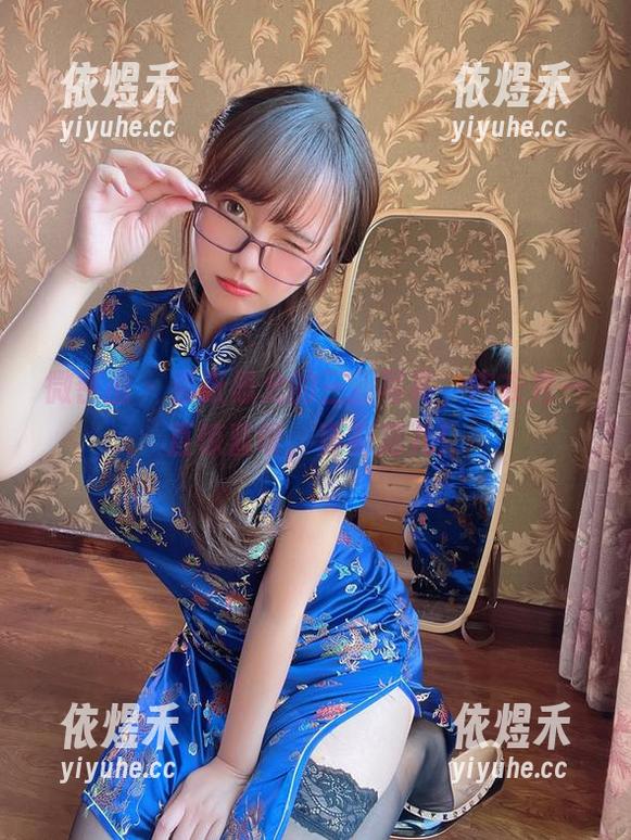 微密圈 - 看张思允的三亚写真，内衣秀一直惊喜呀，真有范儿！