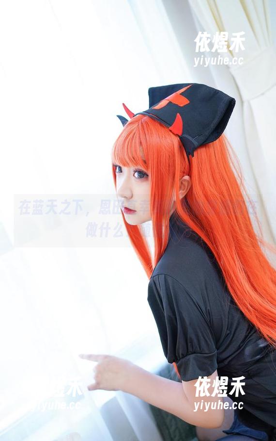 在蓝天之下，恩田直幸美图里的空姐们在做什么？随便聊聊