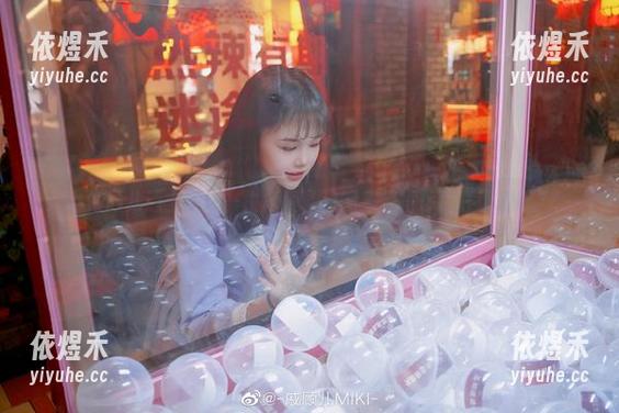 当戚顾儿遇上露娜一生所爱，这图集值得你疯狂下载吗？