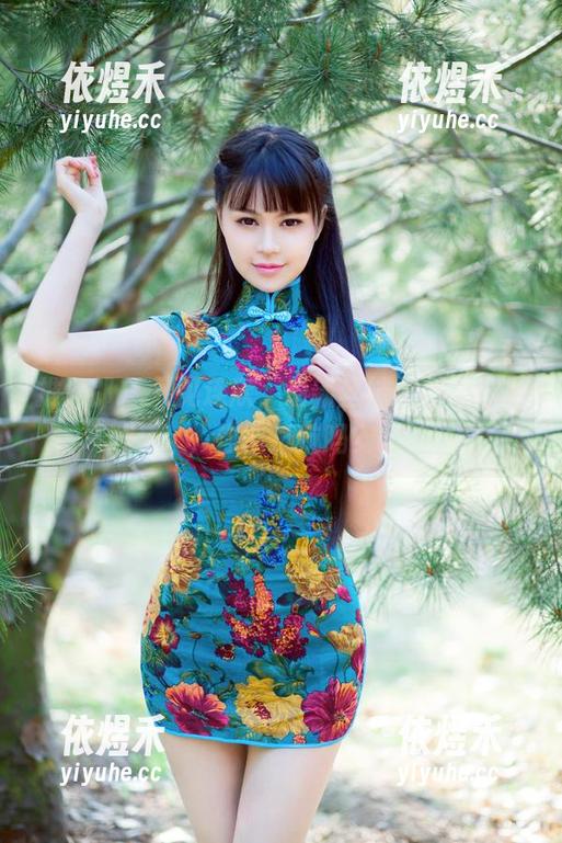 推女郎 - 又见连欣，最新丝袜原图放这里，你能抵抗吗？