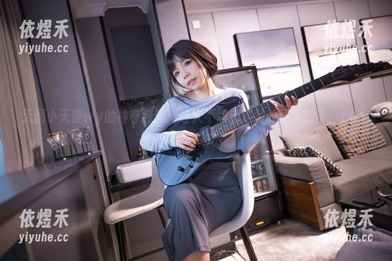 无颜小天使wy的神奇扮演：让人不知道是装的还是想飞，photos一探究竟