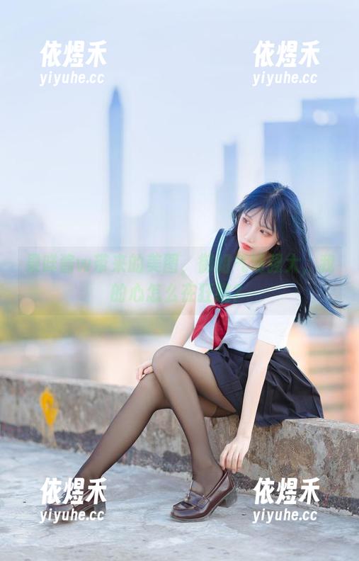 果咩酱w带来的美图，御姐气场强大，我的心怎么在狂跳？