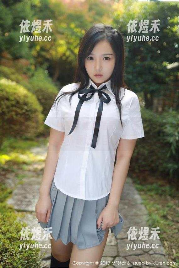 模范学院 - 她是厨娘也是美女，奈美nana写真集下载让你目瞪口呆！