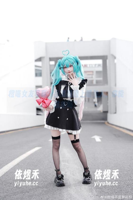 橙喵女友写真：当美图遇上喵星人，你能抗拒吗？