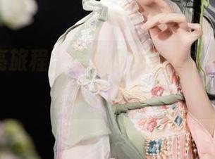 私拍照亮旅程，爆机少女喵小吉的美图选集大曝光