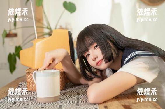 爆机少女喵小吉的默契图库：分享子不语时浪荡的情绪