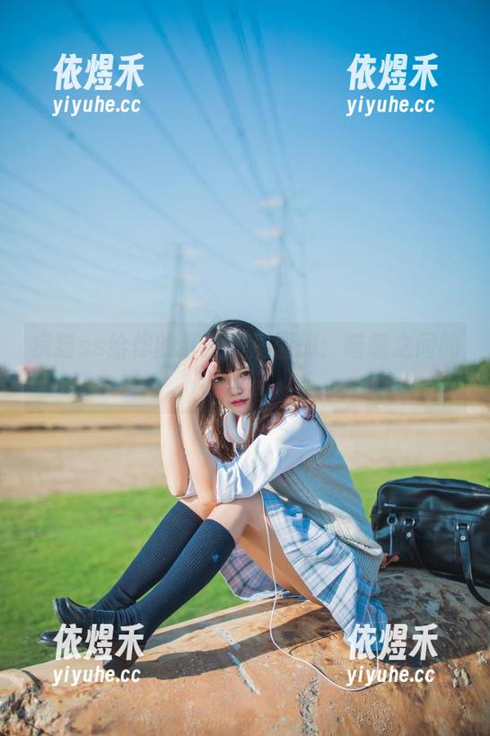 疯猫ss给你的红发高清图册：喵喵之间的小浪漫。
