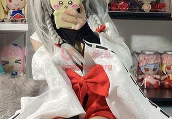白栎Shirly的桐生桔梗A，让cos噩梦变得有趣，原图居然也不乏看点？