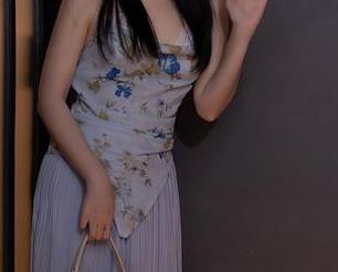 秀人网 - 古月小同学的写真精选，死库水你见过吗？