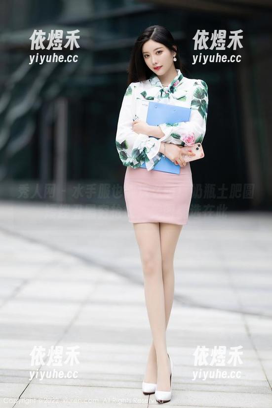 秀人网 - 水手服也能这么萌！奶瓶土肥圆矮挫丑黑穷抢镜，美图精选在此
