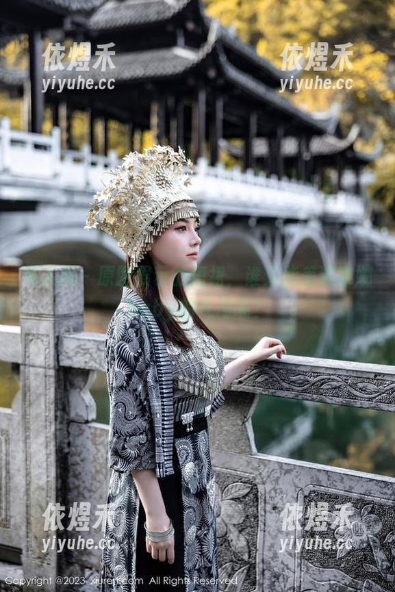 秀人网 - 原图展示的短裙，谁又能盖过娜娜baby的气场呢？