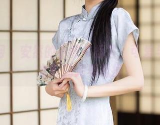 秀人网 - 安然的小秘书标签：可爱与职场女神的完美碰撞