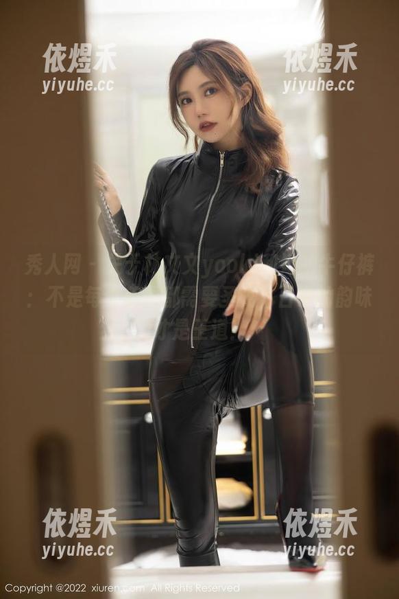 秀人网 - 关于林文文yooki和她的牛仔裤：不是每个美图都需要圣光，日常的韵味才是王道！