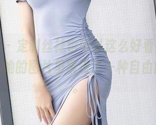 秀人网 - 定制丝袜也可以这么好看，波巧酱又在她的图片里展现了一种自由的精神。