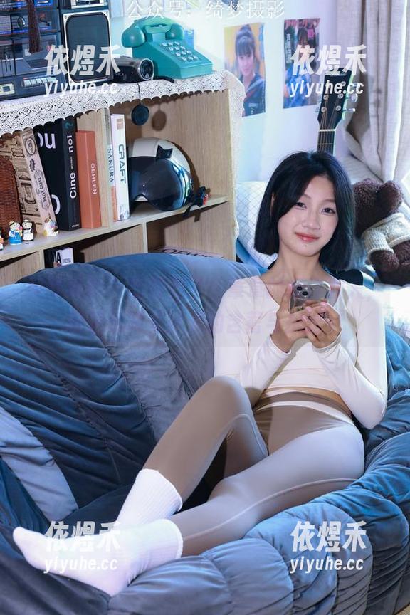 绮梦摄影 - 时候到了，章章的新作双人，轻轻玩味无圣光的含蓄与挑逗。