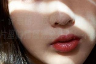 蜜桃社 - 许思铭，这少女私拍界的微妙高手，图片里的情感完全炸裂！不忍心快进。