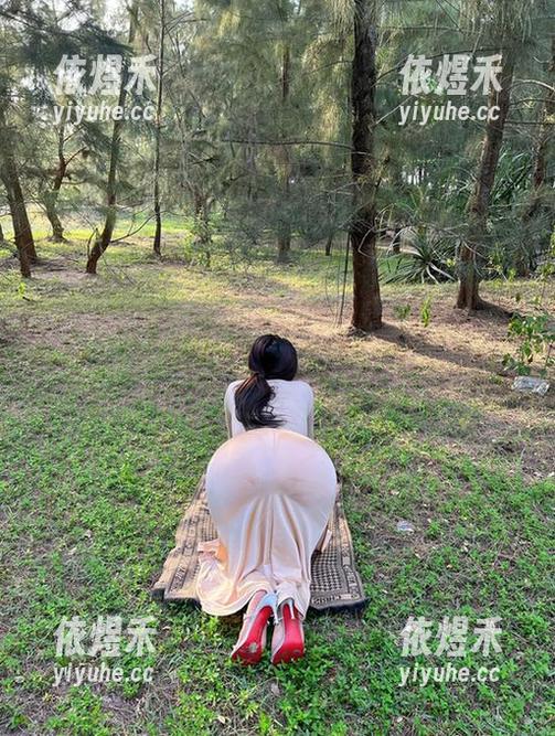 微密圈 - 怎样才能藏住这图包里的迷人的五姨太曼妙美体合集？我也不知道！