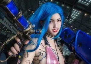 尝试了白色系内衣，阿薰kaOri的作品集又飙升，这一波更新真不错！