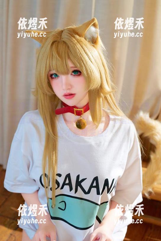 阿薰kaOri 不得不说,阿薰kaOri的吊带作品让我多停留了一会,越看越想,这种有趣的暧昧…能不能再来点?