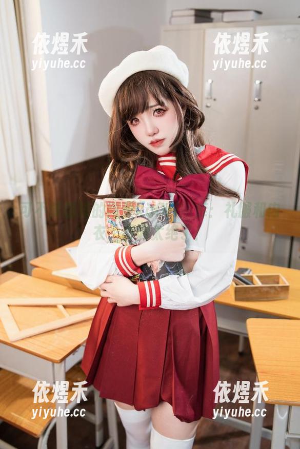 阿薰kaOri 可不能错过的阿薰kaOri图库:礼服和内衣,调调太绝了!