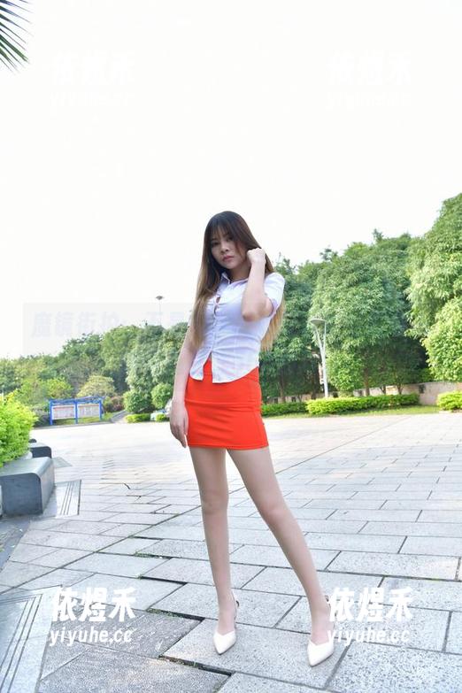 魔镜街拍：不是仙女，就是私拍的西装高跟百褶裙炸558图片。