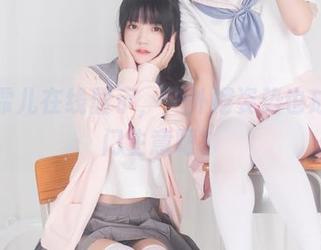 鳗鱼霏儿在线展示，户外摆姿势也成了一门生意吧？